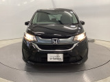 お客様に安全で快適なカーライフをお送りいただくために、中古車にも高いレベルの品質基準を設け、その基準に従って、全ての中古車について納車前整備を実施しています。