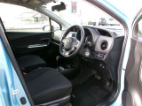 インストルメントパネルです(運転席側から撮影)。