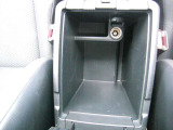 センターコンソールボックス