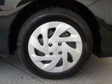 タイヤサイズは185/60R15です