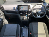 セレナ 1.2 e-POWER ハイウェイスター V 