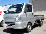 中古の軽自動車・普通乗用車以外にもトラックも扱っております♪