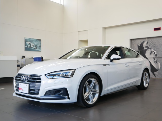 A5スポーツバック 2.0 TFSI スポーツ 