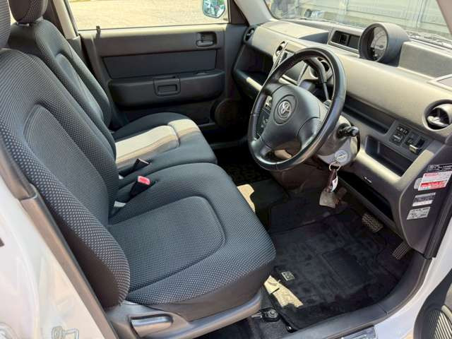 かお トヨタ bB 1.5 Z Xバージョン ワンオーナー 純正アルミ の中古車