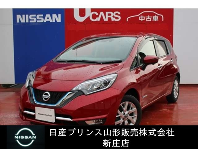 ノート 1.2 e-POWER メダリスト FOUR 4WD 