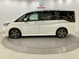 購入後も自社指定整備工場完備でお客様の愛車をしっかりサポート致します!御納車時には安全かつ安心してお乗り頂けるようホンダ専門知識を持つ整備スタッフが点検・整備・装備も説明をしてお渡ししております。