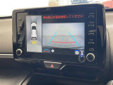 【 全方位カメラ 】上から見下ろしたように駐車が可能です。安心して縦列駐車も可能です♪