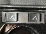 【シートヒーター】シートを温めてくれる暖房機器です!長時間座っていると負担が掛かりやすい背中や腰、または冬場などの寒い日に冷えやすい脚部に快適なぬくもりを伝えます。