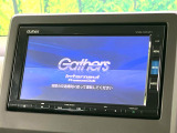 【純正ナビ】人気の純正ナビを装備しております。ナビの使いやすさはもちろん、オーディオ機能も充実!キャンプや旅行はもちろん、通勤や買い物など普段のドライブも楽しくなるはず♪