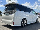 気になる車はすぐにお問い合わせください!画面右側の0066から始まる無料ダイヤルからお問い合わせ下さい!専門スタッフがお車のご質問にお答えいたします!