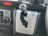 気になる車はすぐにお問い合わせください!画面右側の0066から始まる無料ダイヤルからお問い合わせ下さい!専門スタッフがお車のご質問にお答えいたします!