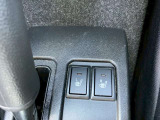 運転性・助手席にはシートヒーターを完備しています。寒い日はお尻から温めてくれる優れもの♪