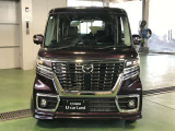 保証期間は3ヶ月及び期間内走行5000km以内です。詳しくは営業スタッフにお問い合わせください。