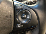 【アダプティブ・クルーズ・コントロール】予め設定した車速内でクルマが自動的に加減速。 前走車との適切な車間距離を維持しながら追従走行し、高速道路でのドライバーの疲労を軽減してくれる嬉しい機能付♪
