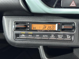 【オートエアコン】車内温度を感知して自動で温度調整をしてくれるのでいつでも快適な車内空間を創り上げます!