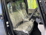 もちろん車内はキレイです♪よりクリーンな状態をキープしたいお客様には『ナノゾーンコート』がおすすめ!新型コロナウイルス対策や、除菌・消臭に効果を発揮し多くの方にご好評いただいております。
