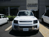 ディフェンダー 130 ファースト エディション 3.0L D300 ディーゼル 4WD 