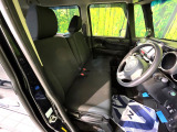 運転席シート廻りは使用感も少なく、良好な状態となっています。丁寧に使われていたことがよくわかりますね。