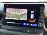 バックカメラも装備しております。車庫入れの苦手なお客様も安心!重宝してくれます!