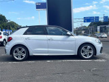 A1スポーツバック 35 TFSI Sライン 