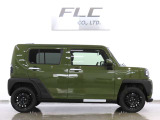 当社の届出済未使用車は、店舗に『新車おろしたて』の状態で入荷いたします。新規届出によりナンバーを取得後、店頭で丁寧に展示・保管をしています。遠方のお客様にも、安心してお勧めできるコンディションです。