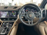 カイエン 3.0 4WD 本革シート