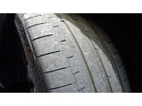 ここまでの新車おろしたてと変わらない安心をご提供できるのも、サーティファイドカーが、正規販売店での徹底したチェックと整備を経て、独自の厳しい基準をクリアした車であるからこそなのです。