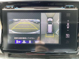 さらにマルチビューカメラ!駐車などとっても安心です!!