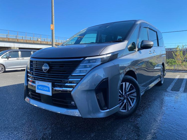 セレナ1.4 e-POWER ハイウェイスター V