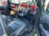 認定中古車だから可能とするオーナーライフを支える充実したサービスと保証をセット。すべてに貫かれた安心と信頼がお客様の期待に応えます!