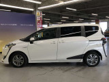 エンジンルーム、室内、クリーニング済みです。厳選したお車を屋内展示場にて展示中☆車両品質には自信がございます!ぜひ一度ご来店ください!!