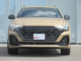 《認定中古車納車前点検100項目・高度な訓練・教育を受けたアウディ専任メカニックが、100項目に及ぶ精密な点検を実施いたします。》