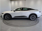 クラウンクロスオーバー 2.5 G アドバンスト レザー パッケージ E-Four 4WD 