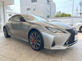 大好評のボディコーティング「弾スプラッシュコート」もご納車までに施工可能。通常のガラスコートと異なる、耐久年数6年の無機質ガラスコーティングが、ボディをキレイな状態に保ってくれます。