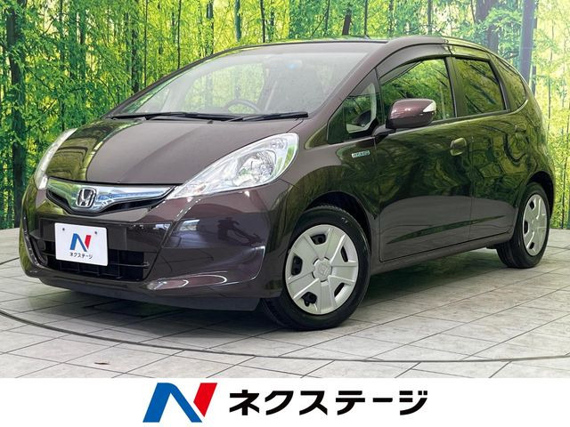 フィットハイブリッド1.3 スマートセレクション ファインスタイル