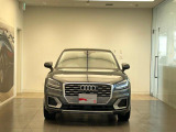 Q2 1.0 TFSI スポーツ 