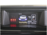 カラーヘッドアップディスプレイ付き。少ない視線移動で情報を確認できるので、運転の疲労軽減に繋がりますよ♪
