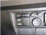 『1台』のお車に対して、こだわって仕入れを行っております。オプション装備装着車となります!