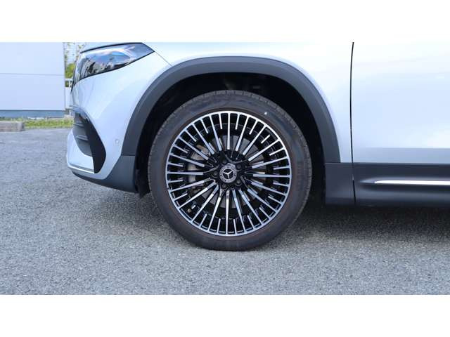 ベンツEQB AMG 20インチ ホイール ブラック/シルバー ベンツEQB AMG 20インチ ホイール ブラック/シルバー ホイール ベンツ