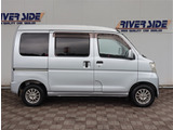 神奈川でお車を探すなら リバーサイド 。当店では在庫数800台展示中となります。残価設定型ゴジュッパローンをメインで販売しており月々のお支払いをお安く高年式車を乗りたい方へ是非ご検討ください。