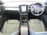 XC40 プラス プロ B3 