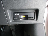 【ETC2.0車載器】ETC車載器付き!高速道路もETCレーンを通過して楽々通過です。