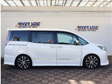 神奈川でお車を探すなら リバーサイド 。当店では在庫数800台展示中となります。残価設定型ゴジュッパローンをメインで販売しており月々のお支払いをお安く高年式車を乗りたい方へ是非ご検討ください。