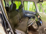 運転席シート廻りは使用感も少なく、良好な状態となっています。丁寧に使われていたことがよくわかりますね。