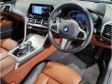 ☆センターパネルを運転席側に僅かに傾けたBMW独特のインパネ☆【駆け抜ける歓び】はここからもスタートしております☆