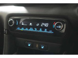 オートエアコンなので自動で風量を調整してくれるので快適です!