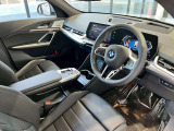 【ご納車後について】遠方のお客様はお住まいのエリアのBMWサービス工場にてメンテナンスを受けて頂けます。現地BMWへのお取次ぎなどもさせて頂きますのでご安心下さい。
