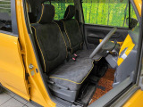 運転席シート廻りは使用感も少なく、良好な状態となっています。丁寧に使われていたことがよくわかりますね。