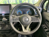 【純正革巻きステアリング】上質な革を使用することで、手にしっかり馴染みとても運転しやすいハンドルです♪