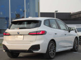 名鉄AUTOオリジナルコーティングMコートをはじめウインドフィルム施工、ドライブレコーダー取付、BMWパフォーマンスアクセサリーなど各種承ります。